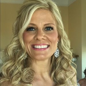 Meet your Posher, Deanna